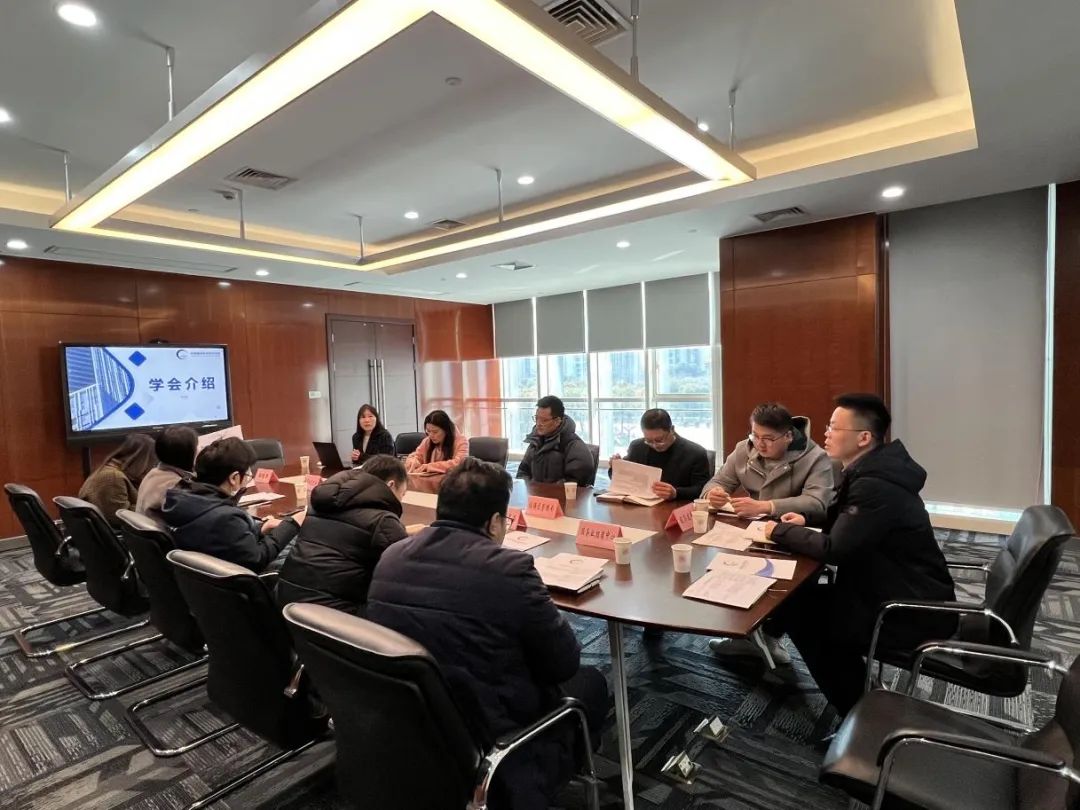 經濟信息咨詢 連接部門與街道動態的智慧橋梁